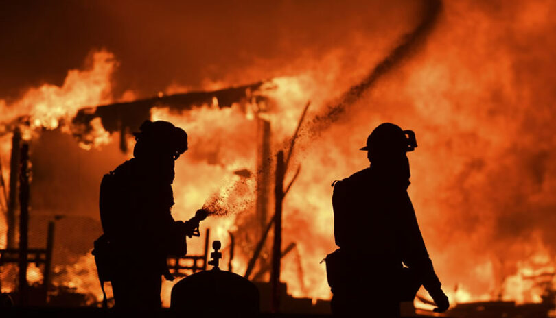 Incendios infernales azotan el norte de California