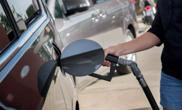 Enap: Bencinas anotarán tercera alza consecutiva tras 19 semanas a la baja