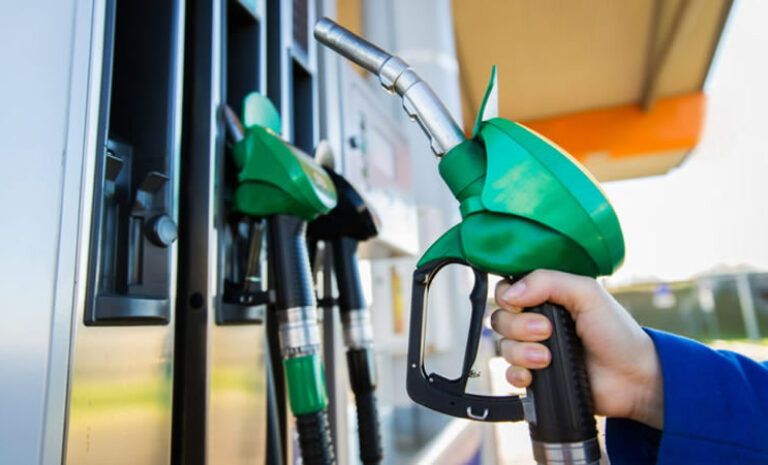 Dirección del Trabajo multa a Shell, Petrobras, Esso y Copec
