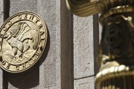 Banco Central: Imacec de febrero creció solo un 1,4%