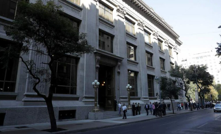 Banco Central aplica recorte de tasa de interés alcanzando un 1%
