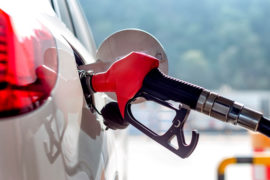 Combustibles anotarán una baja de $6 a partir de este jueves