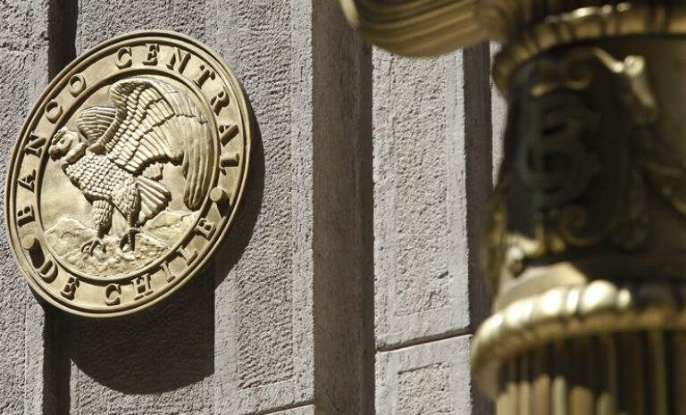 Encuesta del Banco Central prevé una contracción en la economía de un 2,7% durante 2020