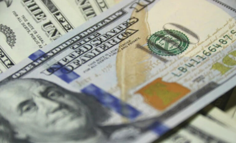 Conozca el valor del dólar en Chile hoy, viernes 8 de enero