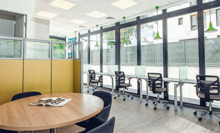 Consecuencias del teletrabajo: más oficinas disponibles y menores costos de arriendo