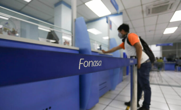 Se inicia la devolución de cotizaciones en exceso de FONASA, revisa si tienes dinero y la fecha de pago