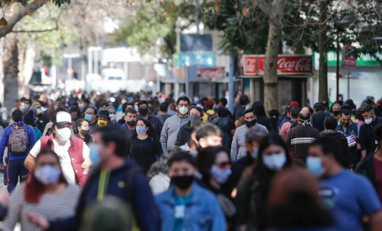 Tasa de desempleo en el Gran Santiago supera el 11%, durante el primer trimestre de 2021