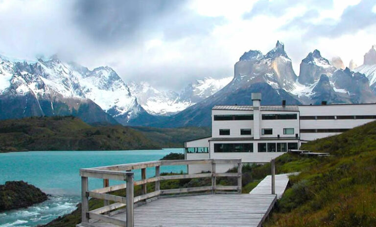 Empleo en el sector turismo anota crecimiento de un 13,1% en 12 meses