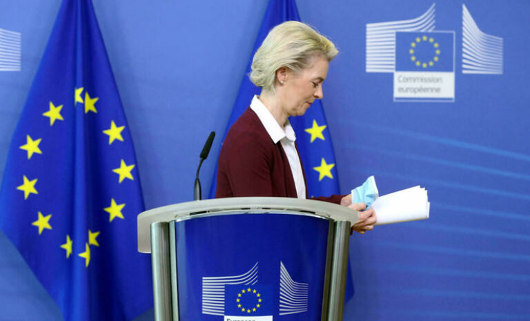 Plan de impuesto digital de la UE fue suspendido debido a las negociaciones en la OCDE