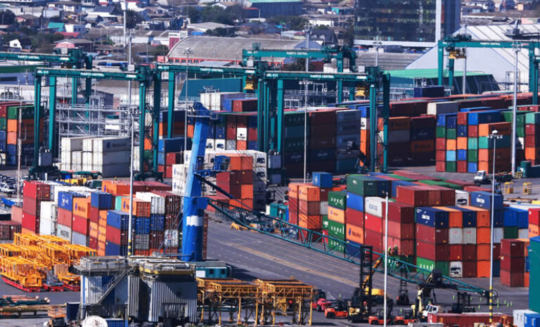 Puerto de San Antonio movilizó más de 10 millones de toneladas de carga contenerizada en siete meses