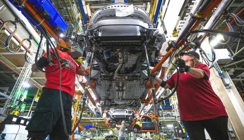Ventas de General Motors caen un 32,8 % en medio de la crisis de semiconductores