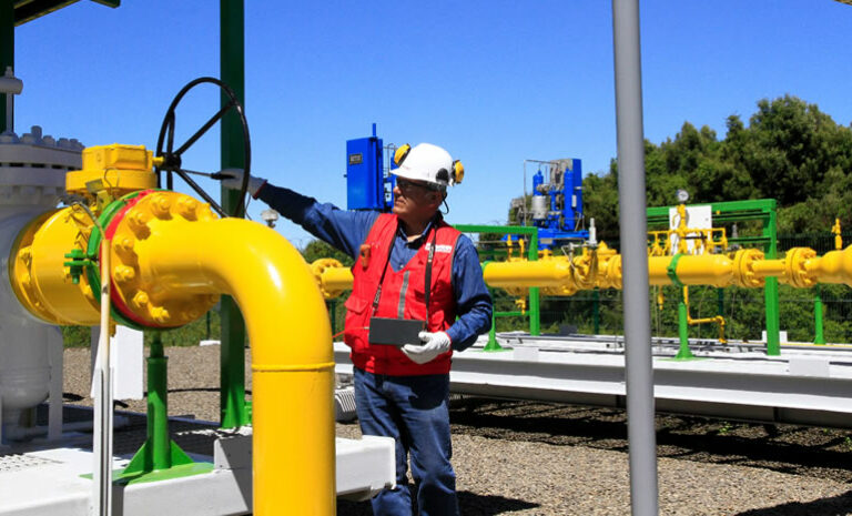 Argentina autoriza nuevos contratos de exportación de gas natural a Chile