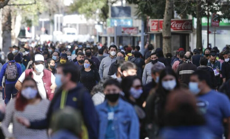 Valor de topes imponibles para el cálculo de cotizaciones obligatorias no variará en 2022
