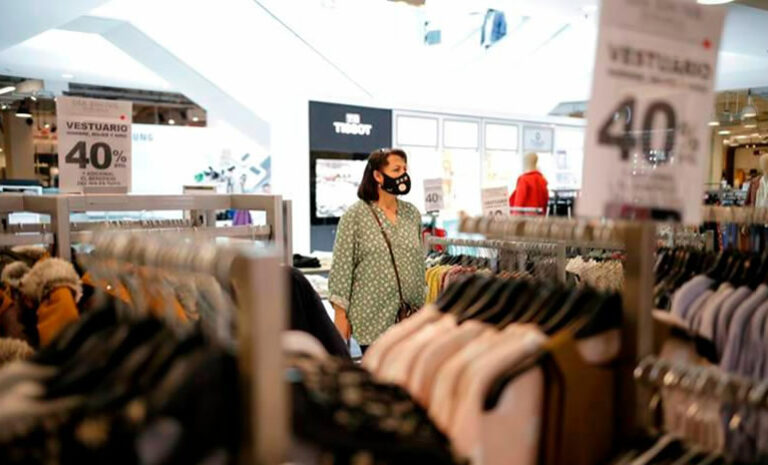 Ventas minoristas continúan a la baja en las regiones de Valparaíso, Bío Bío y La Araucanía