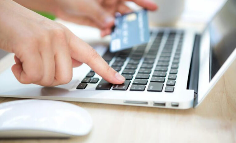 Comercio electrónico en Chile anota caída del 13% en 2022