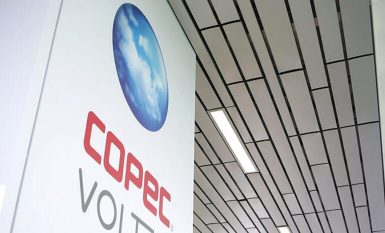 Copec se convierte en máximo accionista de Ampere Energy, empresa líder en almacenamiento energético