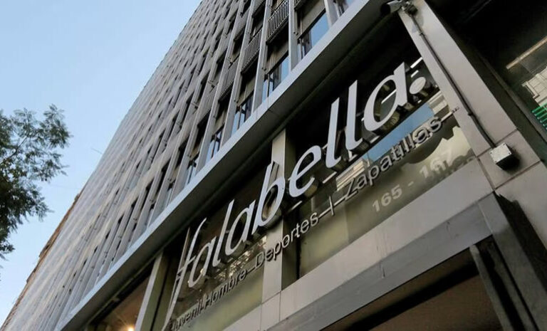Grupo Bethia vende parte de sus acciones de Falabella por $18 mil millones