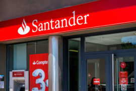 Banco Santander anuncia plan de inversión en Chile por US$800 millones a 2026