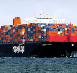 Navieras Maersk y Hapag-Lloyd concretan acuerdo de cooperación operativa a largo plazo
