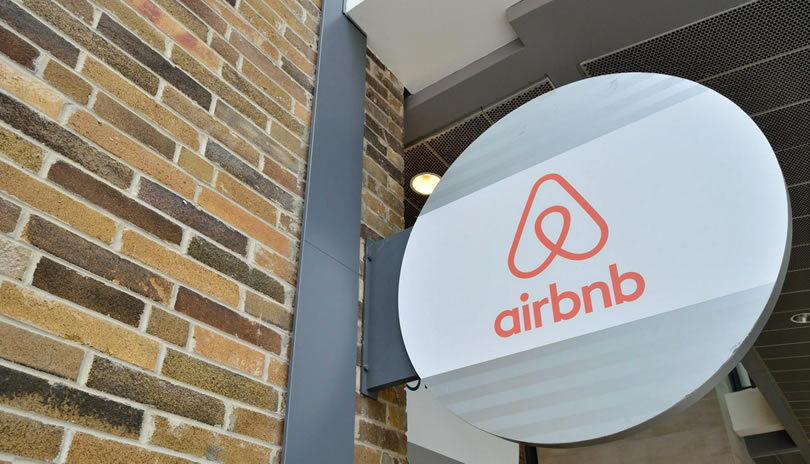 Airbnb aumenta en 152% sus utilidades en 2023 y destaca su crecimiento en América Latina