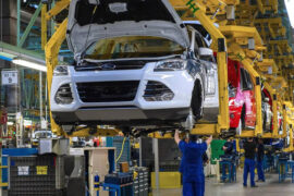 Ingresos de Ford aumentaron 11% en 2023, alcanzando los US$4.329 millones