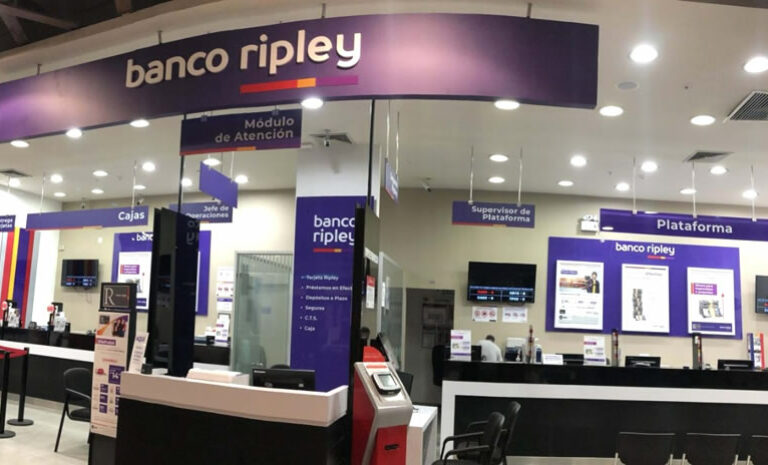 Ripley reorganiza su área financiera e integra al banco la tarjeta prepago Chek