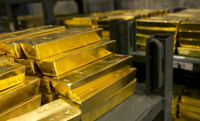 Oro alcanza nuevo máximo histórico, impulsado por la demanda de los bancos centrales