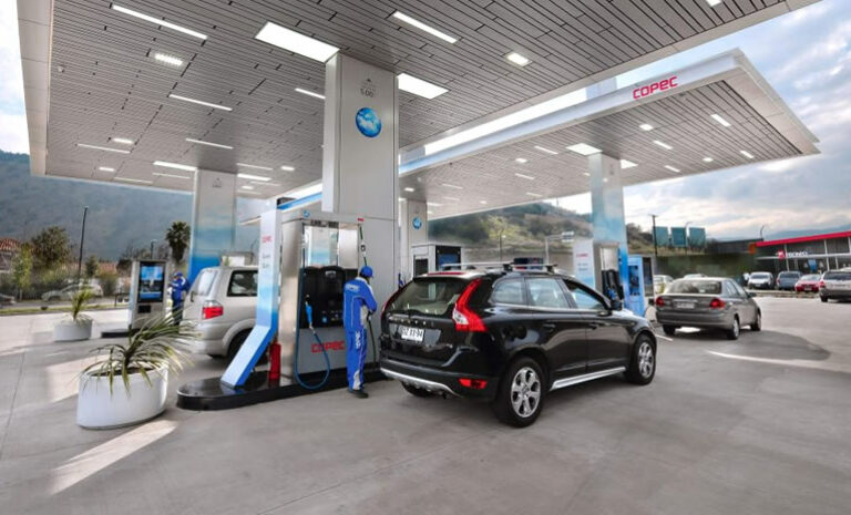 Copec adquiere Streat Burger para expandir su oferta en estaciones de servicio