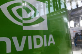 Nvidia gana un 109% más en 3T y casi duplica sus ventas, pero sus acciones caen