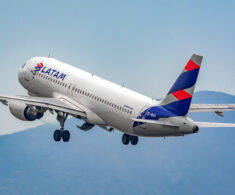 Latam Airlines cierra 1T de 2025 con ganancias de US$355 millones