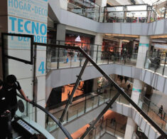 Cencosud reporta utilidades por $126.442 millones en el 1T impulsadas por Chile, EE.UU. y Argentina