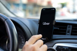 Uber elevó sus beneficios un 33% durante el 2T y anuncia recompra de acciones por US$20.000 millones