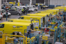 Mercado Libre inaugura primer centro logístico en Biobío, potenciará la gestión de más de 2.500 vendedores