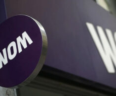 WOM registró incremento de 6,3% en ingresos totales y baja de deuda al 3T