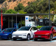 Copec y Tesla ampliarán la red de carga para vehículos eléctricos en carreteras