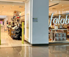 Falabella asumirá el control de algunos locales tras el cierre de la multitienda Corona