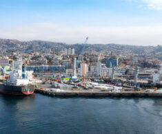 Puerto de Valparaíso firma extensión de concesión del Terminal 2 y prepara su expansión
