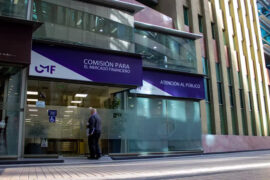 CMF propone exigir cédula de identidad para depósitos desde $1 millón