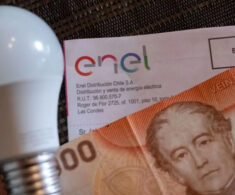 Gobierno proyecta rebaja de 4,3% en las cuentas de la luz desde enero de 2027